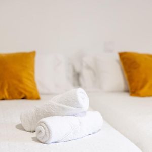 Los Apartamentos Jacinto Benavente Centro Madrid